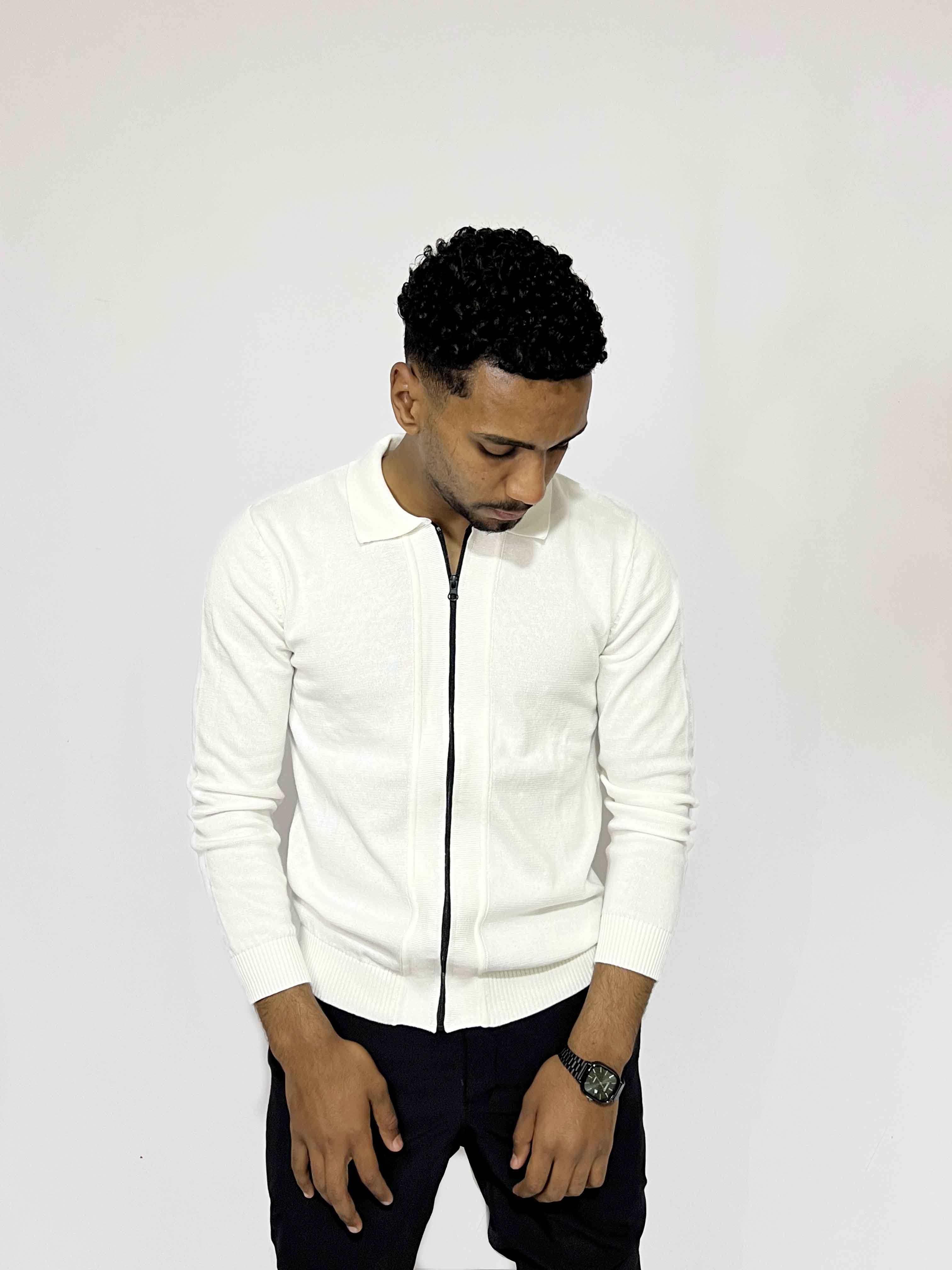 The Perfect Zip-Up Sweater Look!