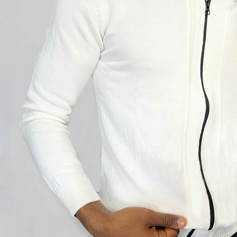 The Perfect Zip-Up Sweater Look!